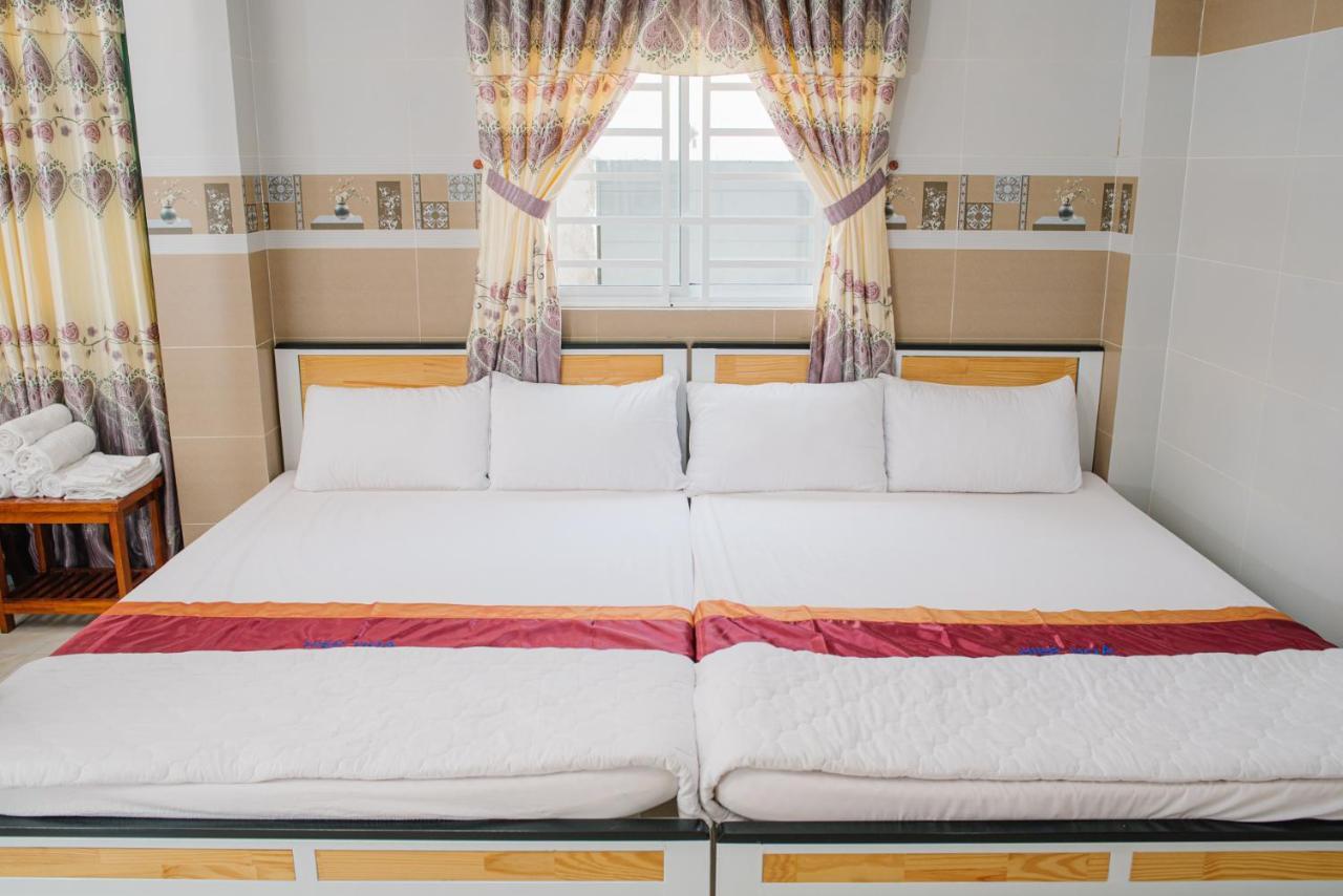 Hiep Hoa Hotel チャウドック エクステリア 写真