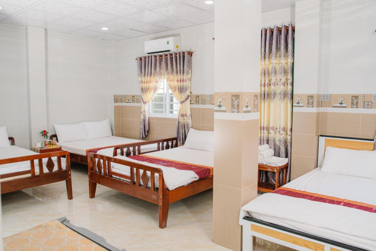 Hiep Hoa Hotel チャウドック エクステリア 写真