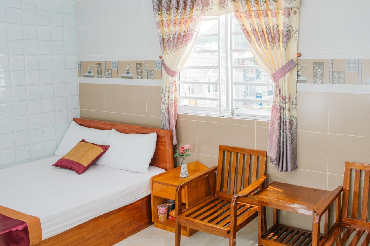 Hiep Hoa Hotel チャウドック エクステリア 写真