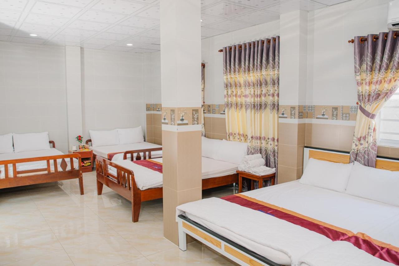 Hiep Hoa Hotel チャウドック エクステリア 写真